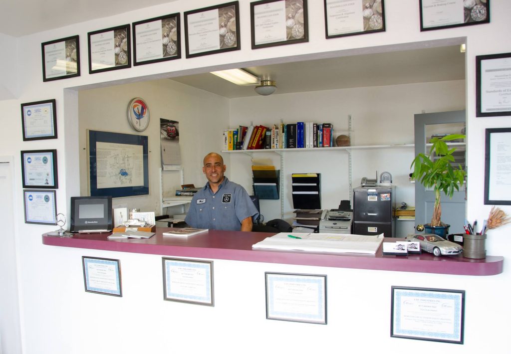 Circle Star Motors