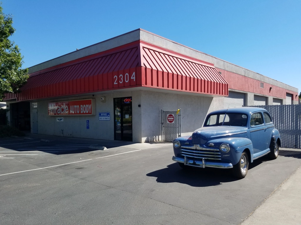 Miracle Auto Body