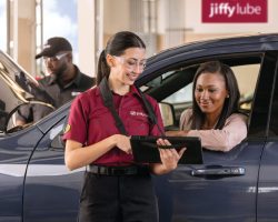 jiffy-lube-stay-in-car-service-available-banner